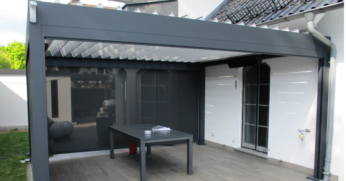 WAREMA Lamaxa L50 mit LED, Heizstrahlern und easyZIP in Wuppertal