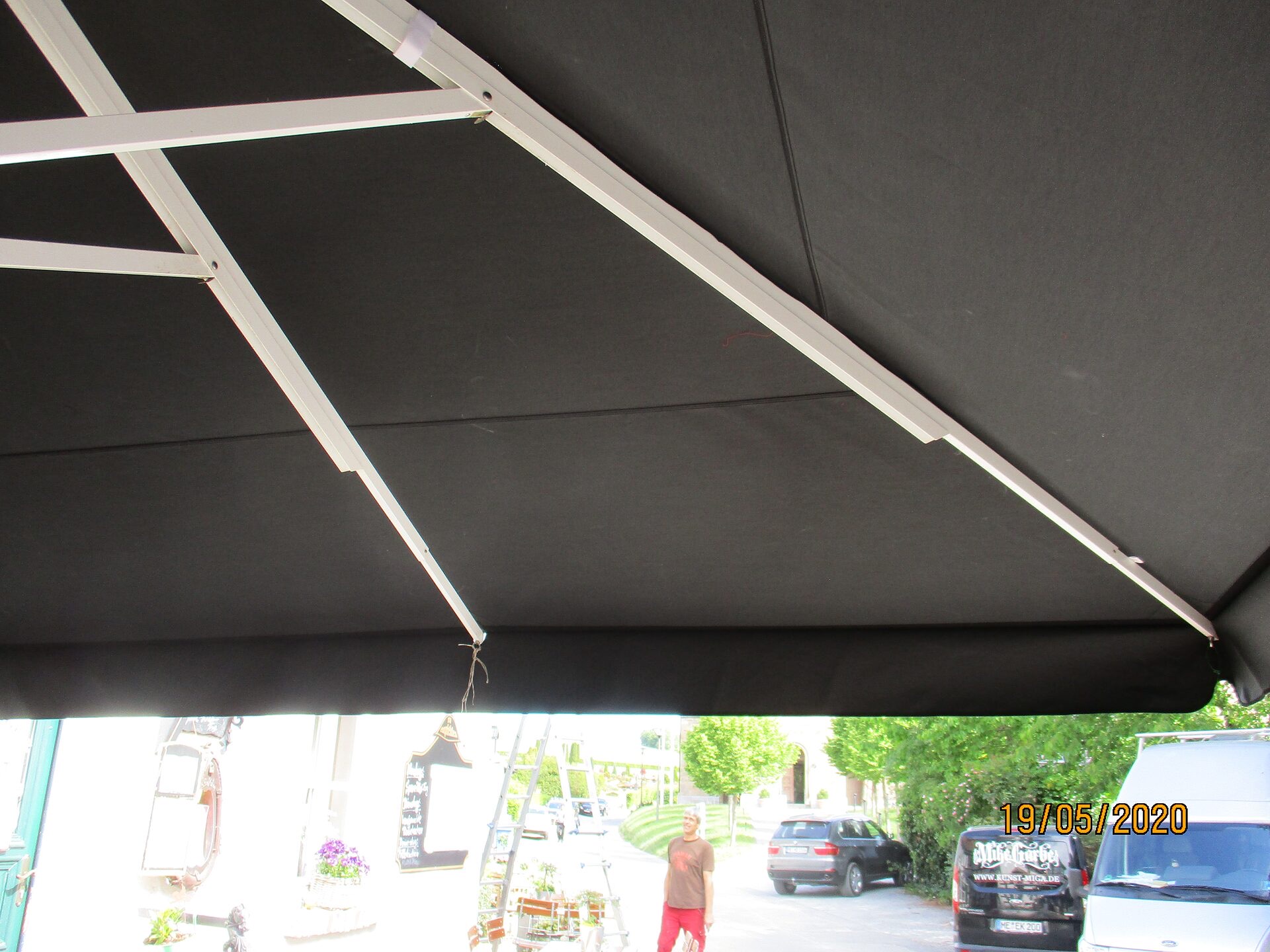 Großschirm/Sonnenschirm Wülfrath - Kutscherstuben